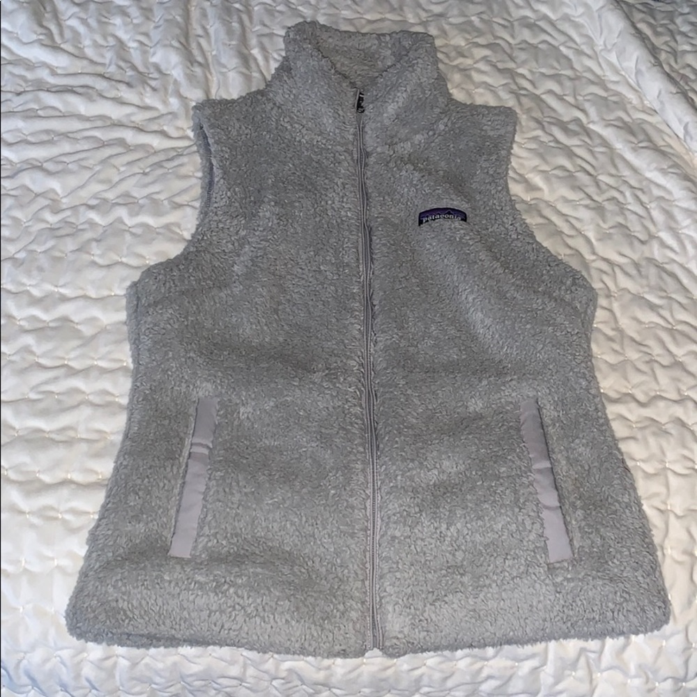 SOLD! Patagonia Grey Fluffy Vest